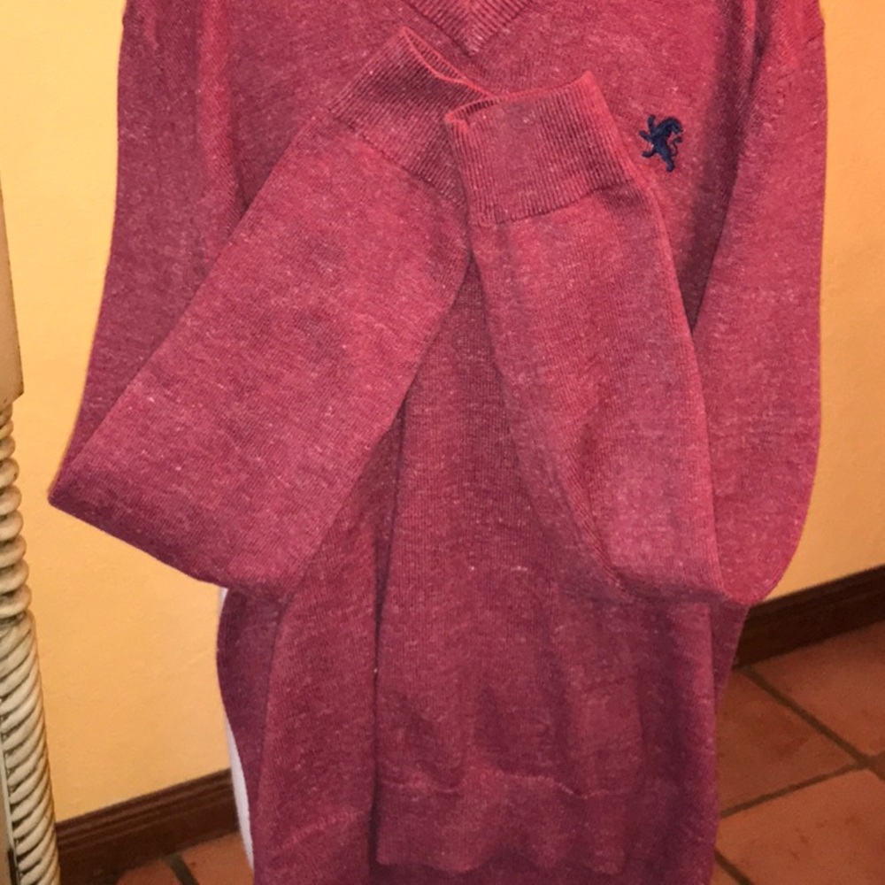 Guys sweater